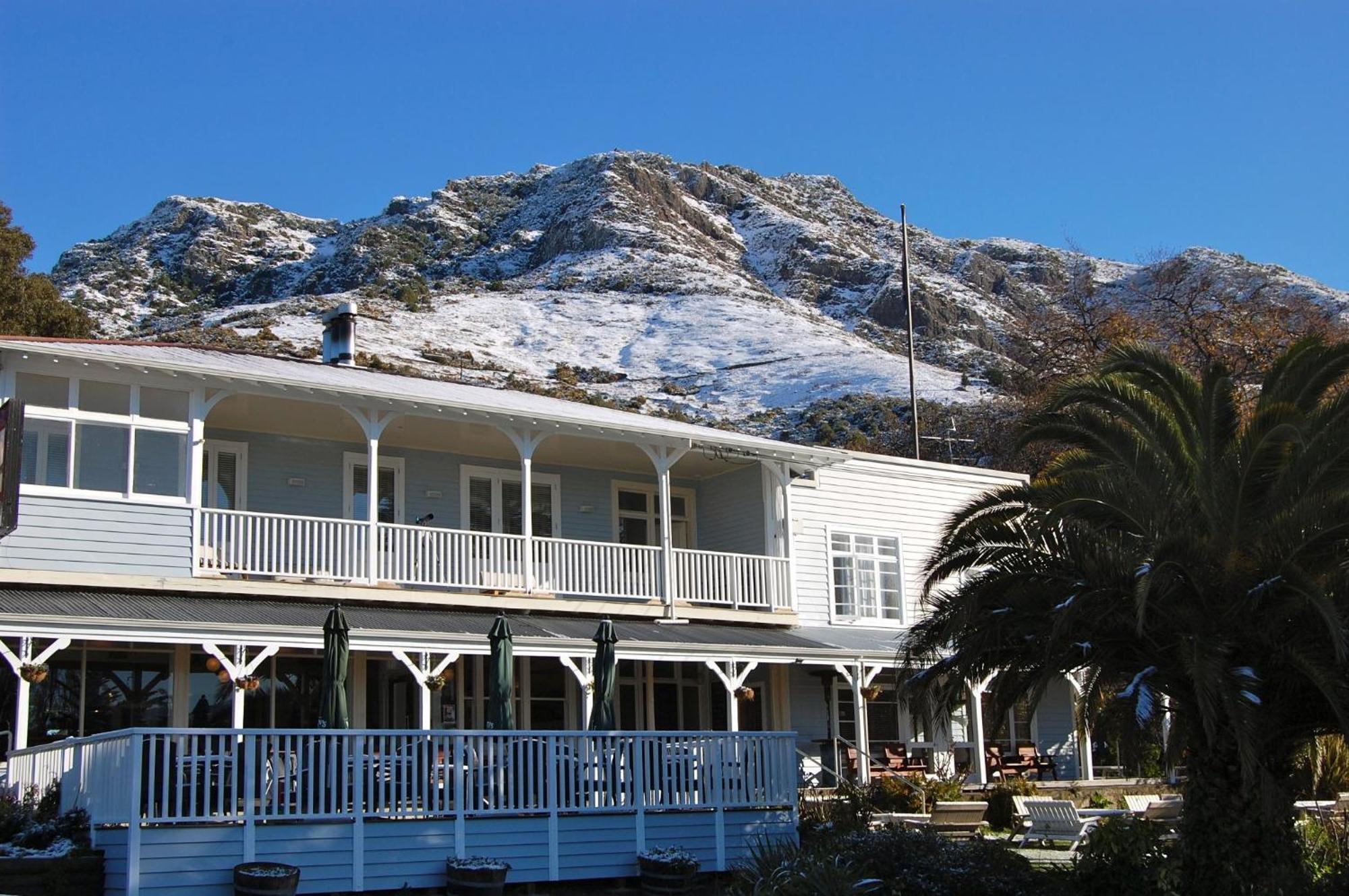 Otoromiro Hotel Governors Bay Exterior photo